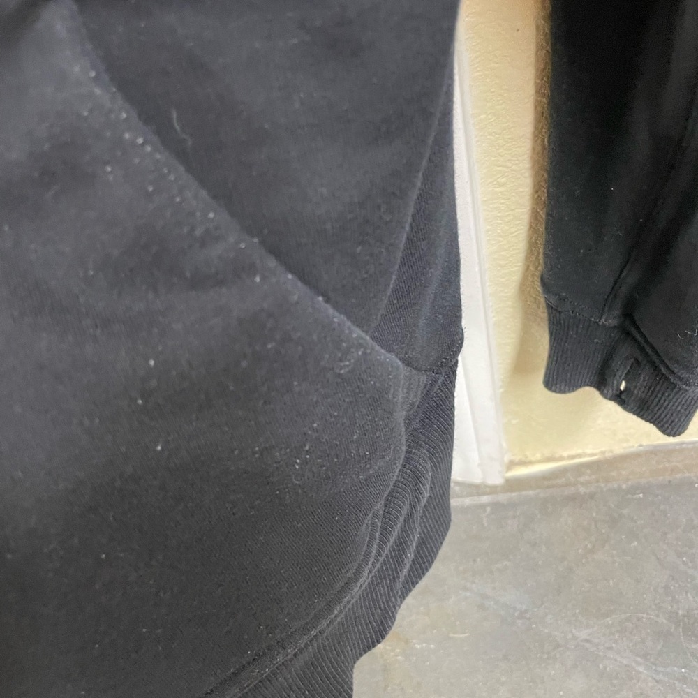 Lululemon zip up sweatshirt - size 10 - Picture 7 of 8